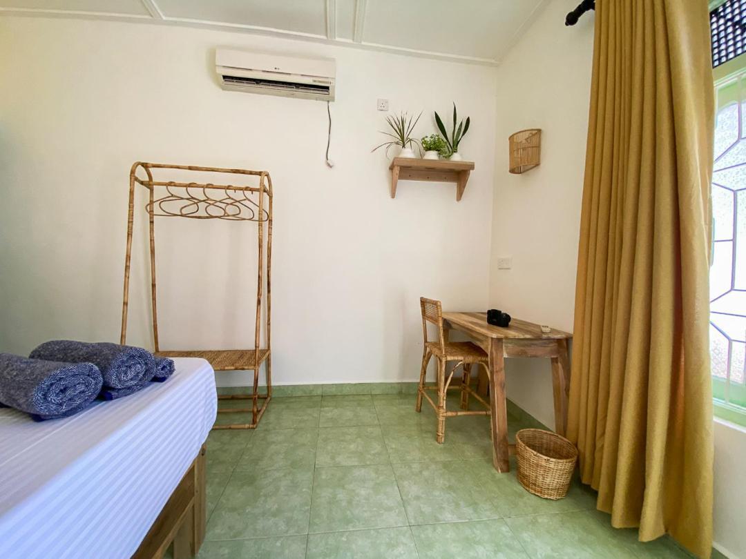 Hotel Banana Surf House Arugam Bay Exterior foto